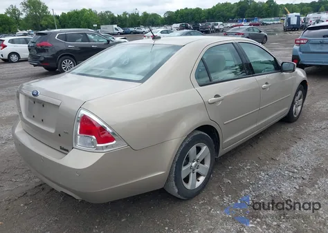 2008 Ford Fusion Se z USA, uszkodzony, nr VIN 3FAHP07Z78R186379
